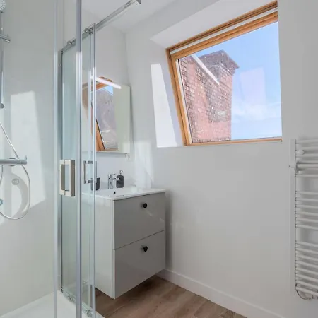 1 Bedroom Duplex Apartment, With Parking Appartement Tourcoing